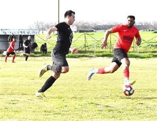 Gallery φωτογραφιών από τον αγώνα Άγιοι Ανάργυροι – Θύελλα Ελάτειας!