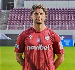 Ανεβαίνει και άλλο ο Άνχελο Σαγάλ