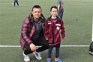 Πάνω απ’ όλα, αγάπη για τα παιδιά!