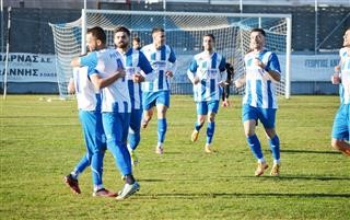 Π.Ο. Ελασσόνας: Στην κορυφή με θέαμα, πάθος και… «Ένα Παπόρι» 