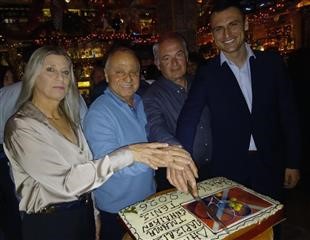 Κοπή πίτας των σχολών τένις ενηλίκων του Δήμου Λαρισαίων 