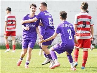 Πανηγυρική πρόκριση στους «8» για την Κ16!