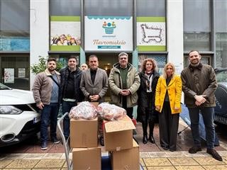 Προσφορά της ΕΦΕΛ στο Κοινωνικό Παντοπωλείο του Δήμου Λαρισαίων