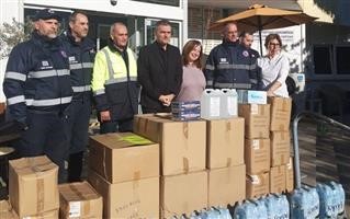 Μάσκες και αναλώσιμα προσέφερε σε ΓΝΛ και Γηροκομείο η Πολιτική Προστασία