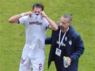 Άτυχος ο Αποστολάκης – Τραυματισμός και αναγκαστική αλλαγή (ΕΙΚΟΝΕΣ)