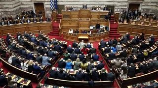 ΟΠΕΚΕΠΕ: Αρση ασυλίας για τους 13 «γαλάζιους» βουλευτές