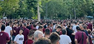 «Κάτω τα χέρια απ’ την ΑΕΛ» (PICS + VIDEOS)