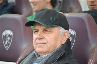 Με Τάκη Παραφέστα στο «τιμόνι» συνεχίζει ο Αχιλλέας Φαρσάλων!